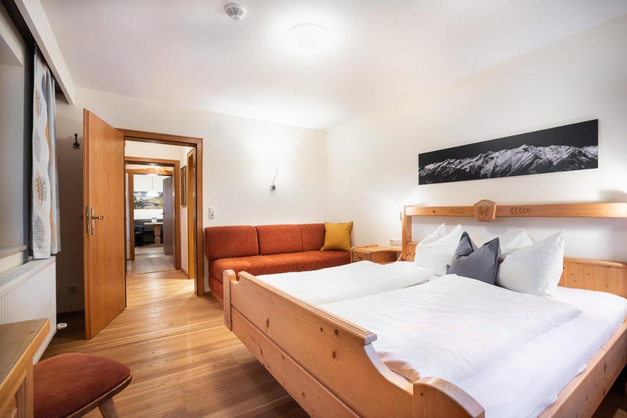 Appartements Hochlega Neukirchen am Grossvenediger Exterior photo